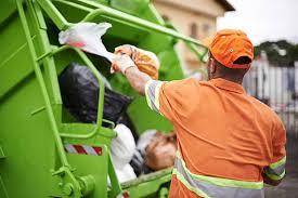 Best Property Management Cleanouts  in Coopersville, MI